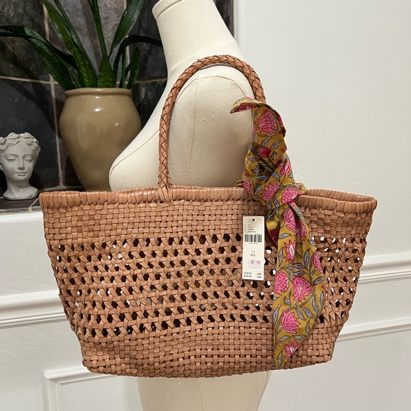 NWT Anthropologie Shira Woven Leather Tote Bag - Picture 2 of 15